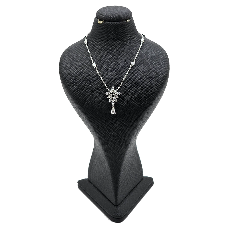 گردنبند کد : 8330